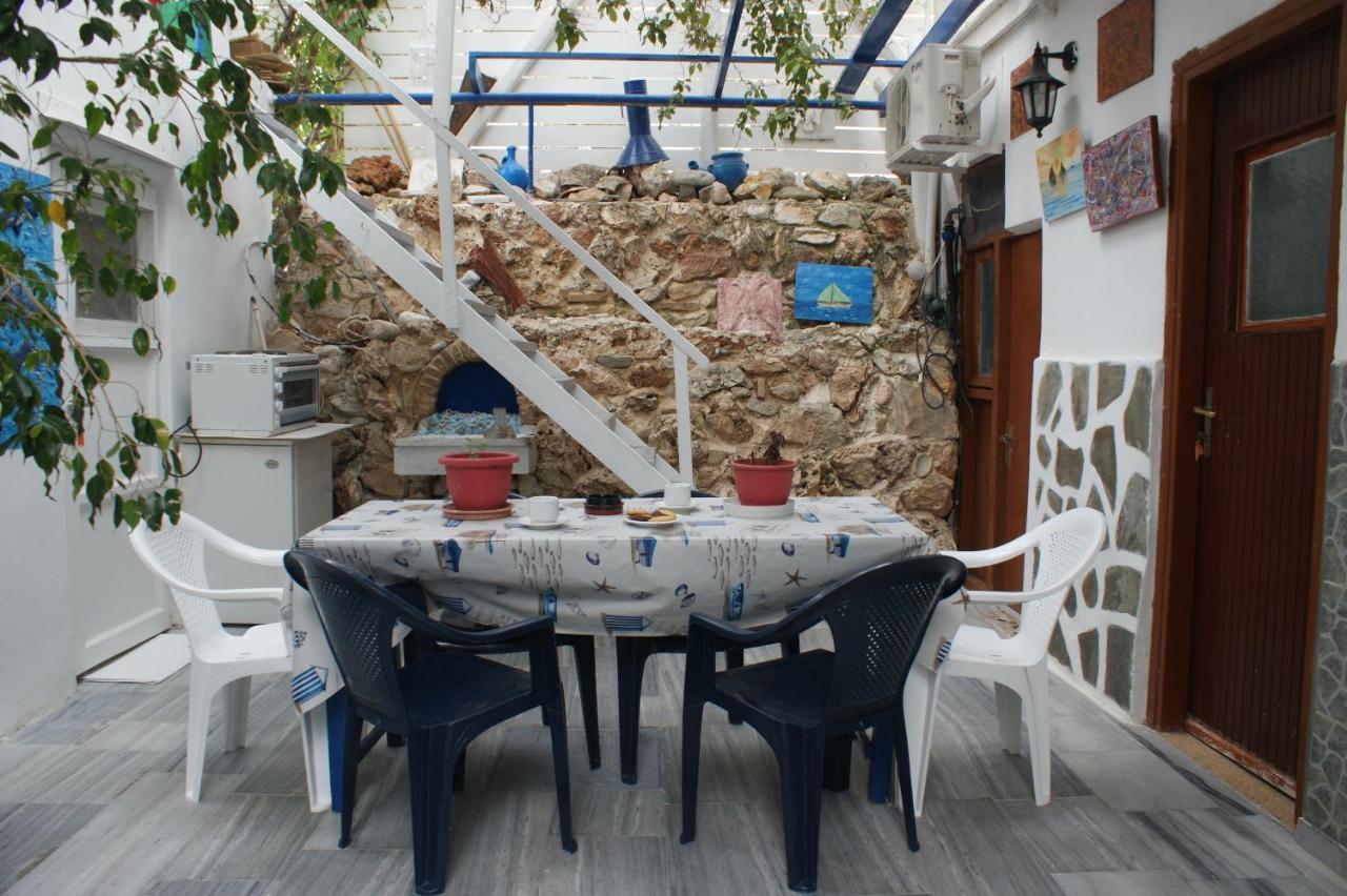 Hotel Eleftheria パロス島 エクステリア 写真