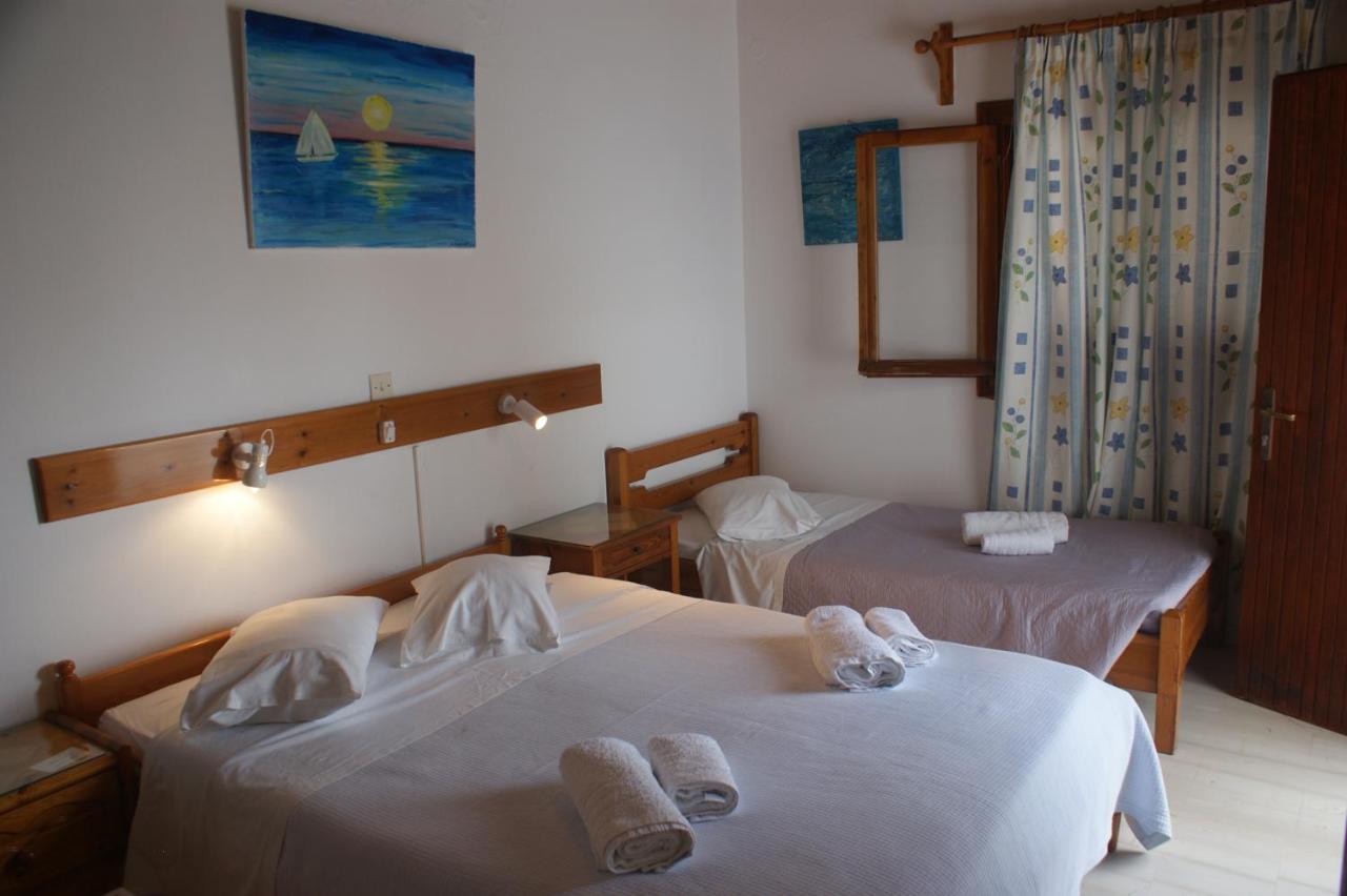 Hotel Eleftheria パロス島 エクステリア 写真