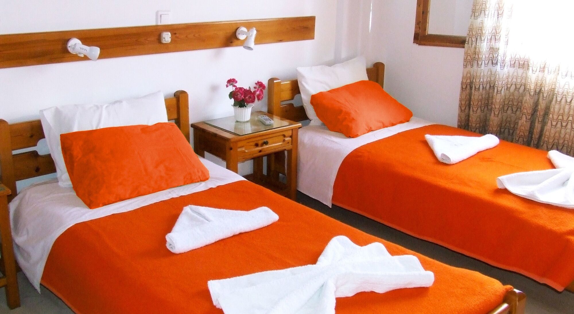 Hotel Eleftheria パロス島 エクステリア 写真